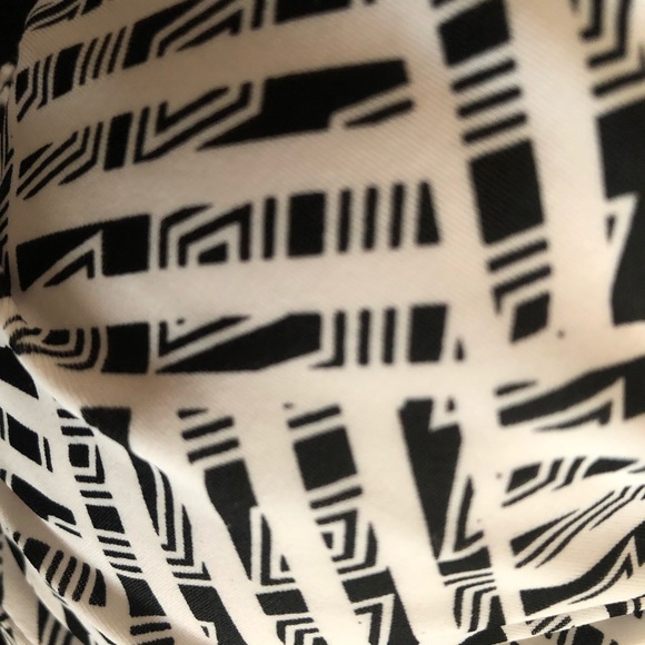 BLACK & WHITE Bikini Top by Jessica Simpson (New!) - Picture 2 of 9